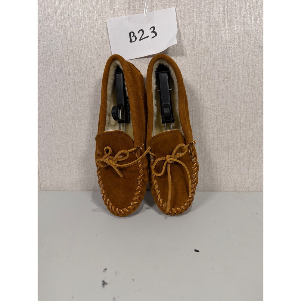 Minnetonka Men's Pile Lined Softsole Slipper Brown - 763-BRN, Brown Men size 9M